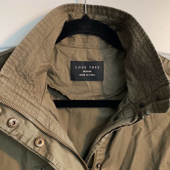 Army green jacket - Picture 3 of 3